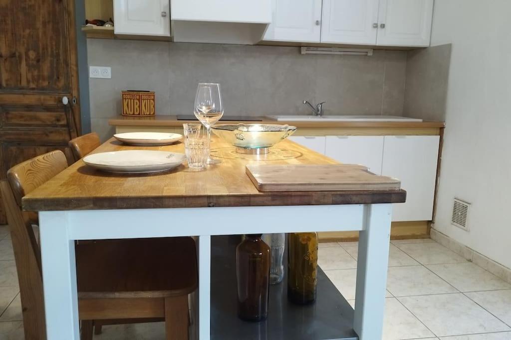 فيلا Charmante Maison T2 De Plein Pied Avec Exterieur Calme Aux Arenes بزييه المظهر الخارجي الصورة